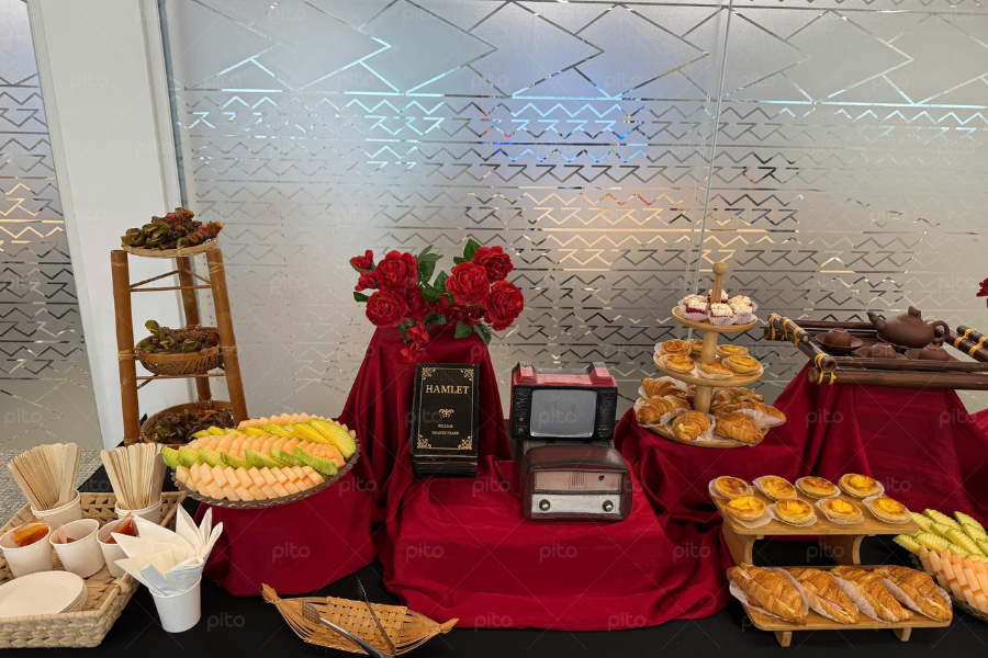 Tiệc Tea Break Bánh Quê  Decor Tone Đỏ 5