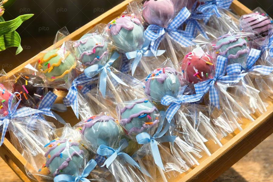Cake Pop Trang Trí Theo Chủ Đề