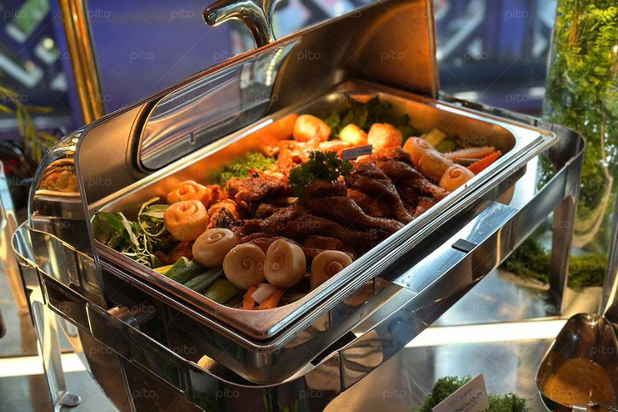 Tiệc  Buffet 40 Khách Decor Sang Trọng 5