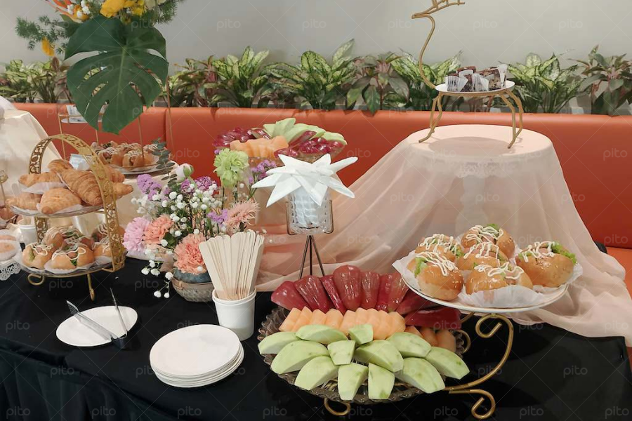 Tiệc Tea Break Trang Trí  Đơn Giản 3