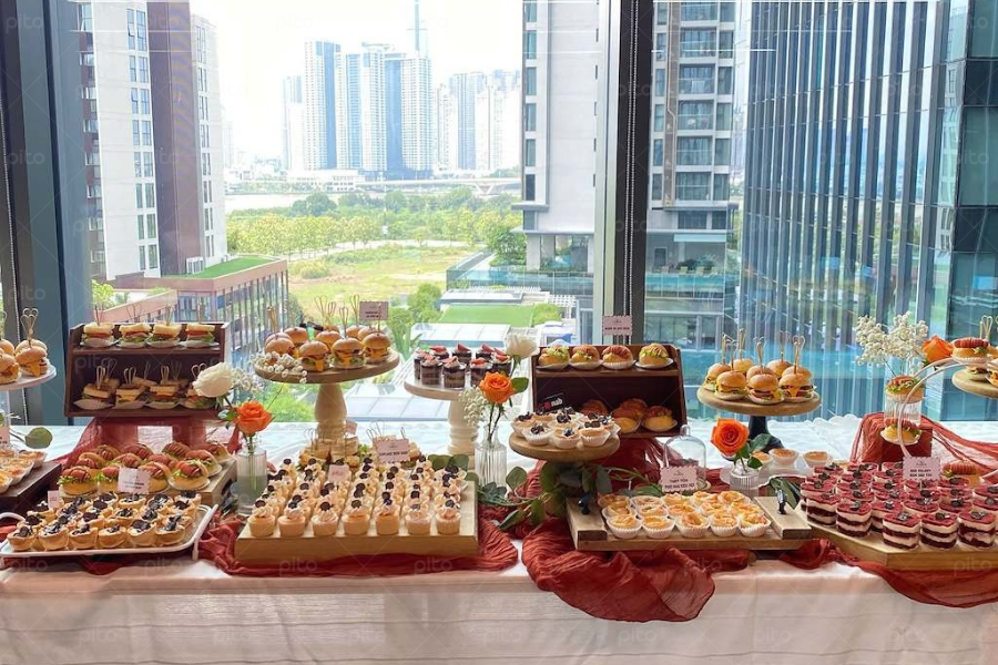 Tiệc Tea Break  Premium Decor Kệ Gỗ