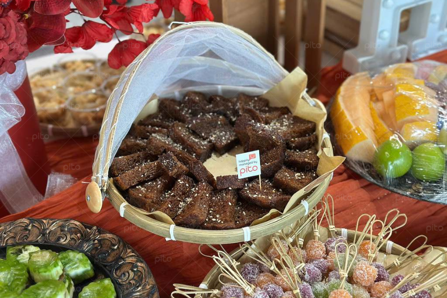 Tiệc  Tea Break Bánh Quê Trang Trí Mẹt Tre 4