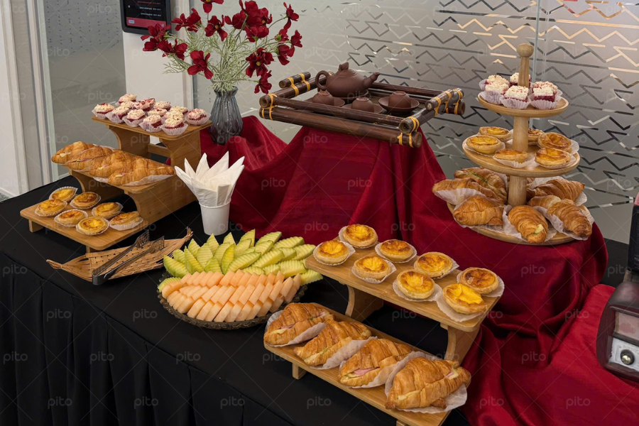 Tiệc Tea Break Bánh Quê  Decor Tone Đỏ 4